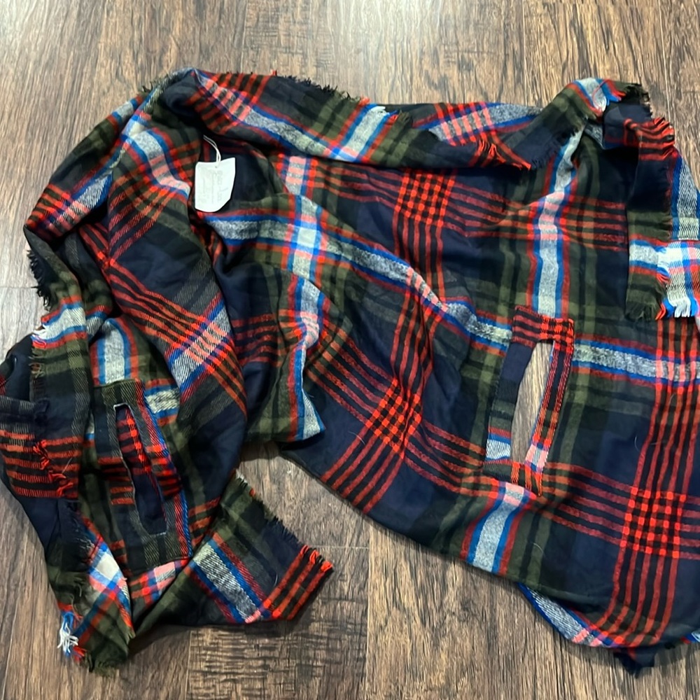 Grace and lace poncho scarf